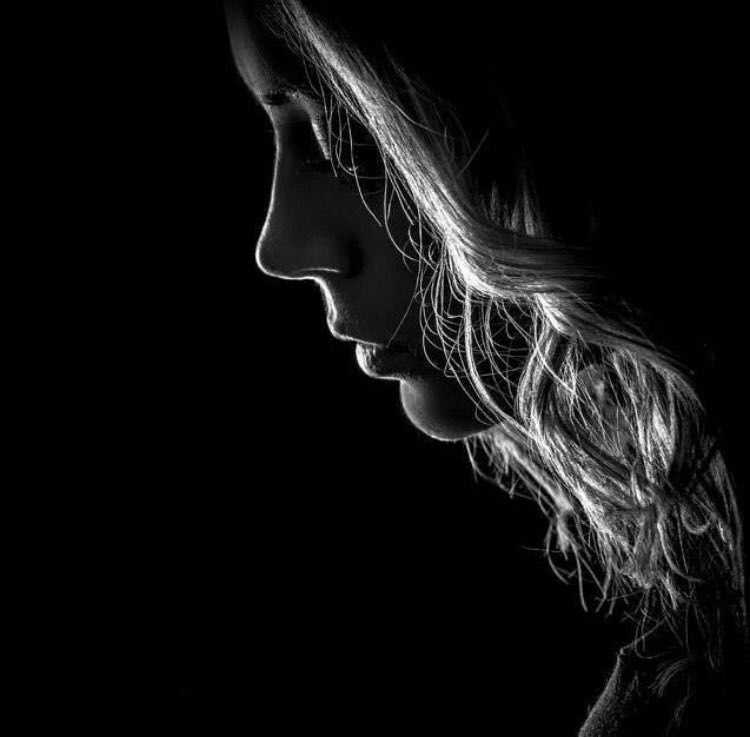 آموزش نقاشی سیاه قلم